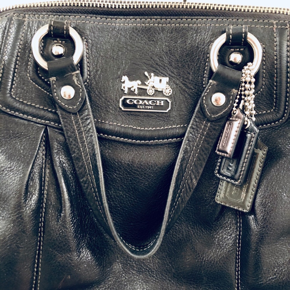Black leather coach purse - Picture 4 of 8